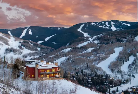 811 Potato Patch Dr #B, Vail, CO 81657