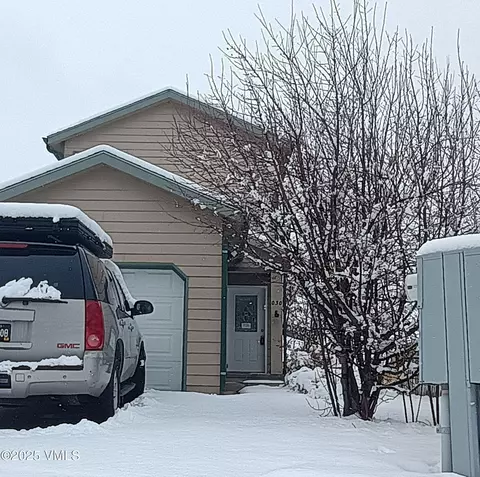 30 Minnow Cir, Gypsum, CO 81637