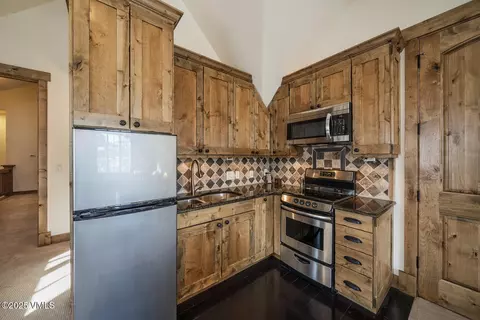 Kitchen - 93 S Penstemon, Eagle, CO 81631 photo 4 of 4