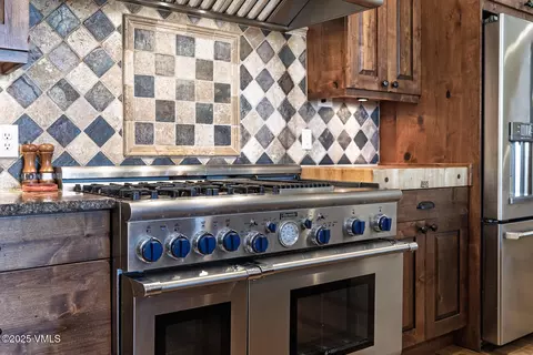 Kitchen - 93 S Penstemon, Eagle, CO 81631 photo 2 of 4