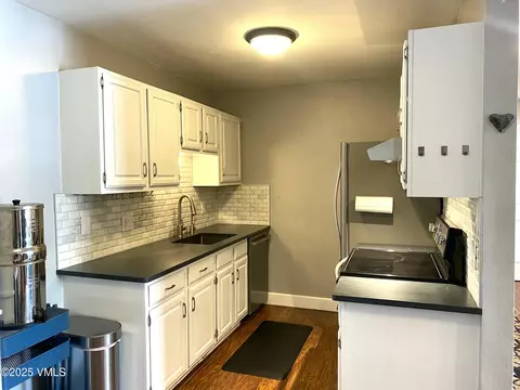 998 W Beaver Creek Blvd #E-207, Avon, CO 81620