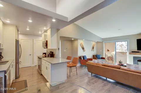 1061 W Beaver Creek Blvd #N302, Avon, CO 81620