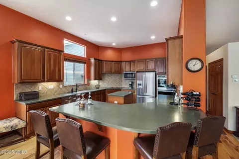 22 Greenhorn Ave, Eagle, CO 81631 photo 2