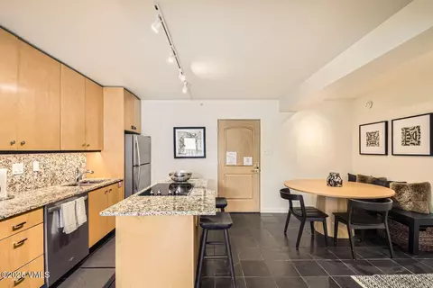 9 Vail Rd #16, Vail, CO 81657 photo 10
