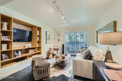 9 Vail Rd #16, Vail, CO 81657 photo 3