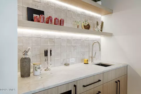 Kitchen - 880 Forest Trl, Edwards, CO 81632 photo 19 of 19