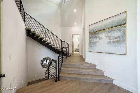 Entry Way - 880 Forest Trl, Edwards, CO 81632 photo 3 of 5
