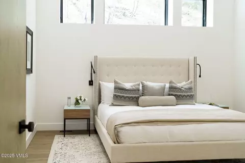Bedroom - 880 Forest Trl, Edwards, CO 81632 photo 1 of 12
