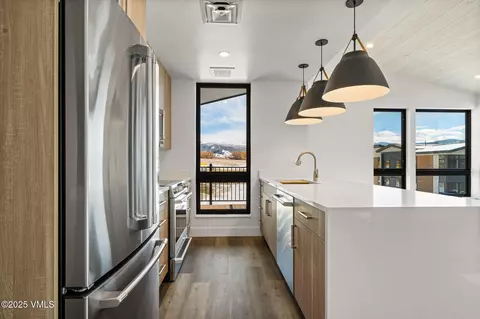Kitchen - 91 Mount Hope Cir #G302, Eagle, CO 81631 photo 2 of 4