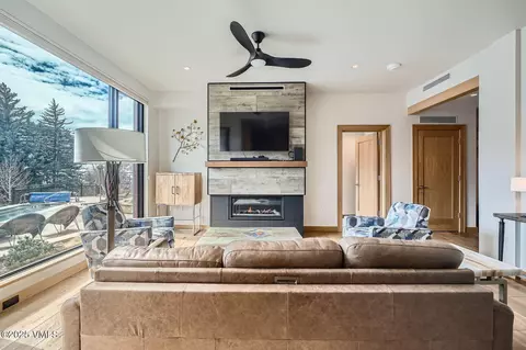 1 Waterfront Way #102, Avon, CO 81620