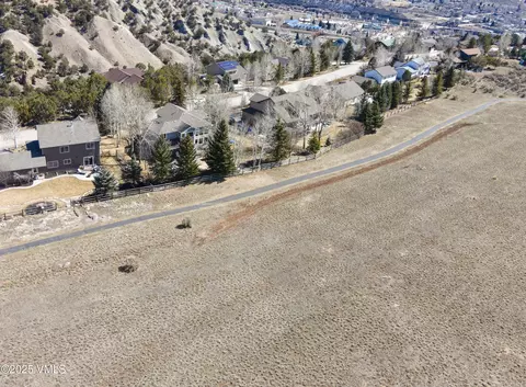 View/Area - 441 Mesa Dr, Eagle, CO 81631 photo 8 of 9