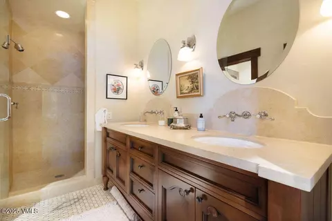 Bath - 8 Rue Riviere Rd, Edwards, CO 81632 photo 5 of 5