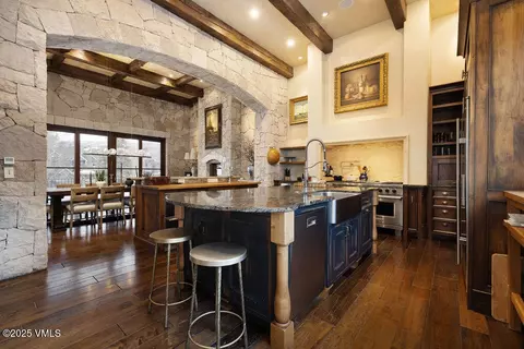 Kitchen - 8 Rue Riviere Rd, Edwards, CO 81632 photo 2 of 2