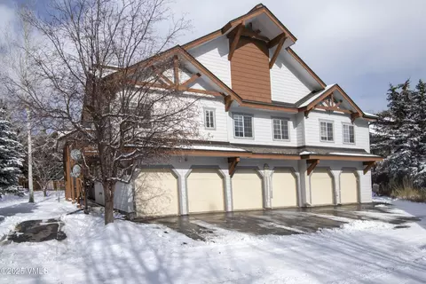 703 Crazy Horse Cir #703, Edwards, CO 81632