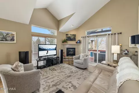 98 Arlington Pl #D, Edwards, CO 81632