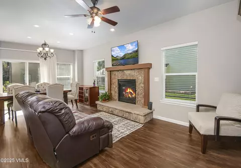 866 Second St, Eagle, CO 81631 photo 4