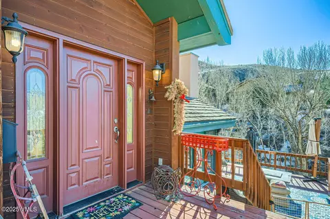 Exterior - 280 Singletree Rd, Edwards, CO 81632 photo 3 of 5