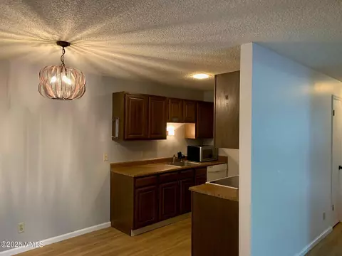 1061 W Beaver Creek Blvd #I-102, Avon, CO 81620