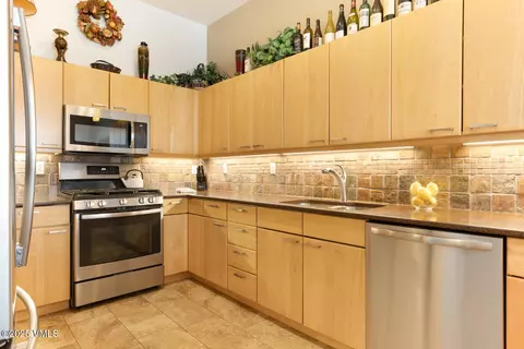 1230 Lions Ridge Loop #2-D, Vail, CO 81657 photo 15