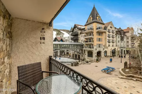 555 E Lionshead Cir #205, Vail, CO 81657