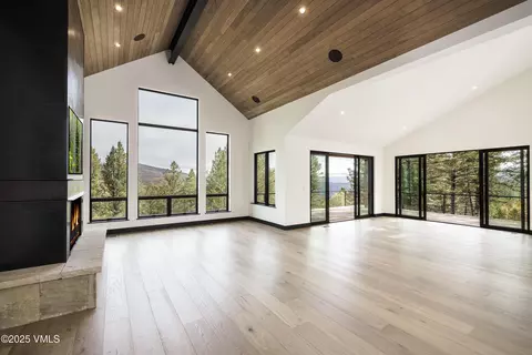 Living - 171 Sunquist Rd, Edwards, CO 81632 photo 3 of 4