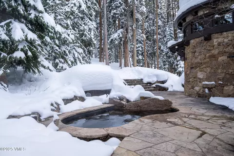 Exterior - 3712 Daybreak Rdg, Avon, CO 81620 photo 2 of 5