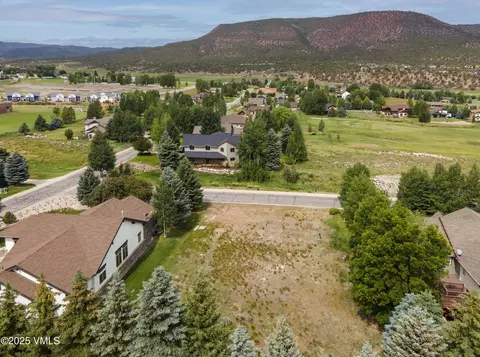 391 Black Bear Dr, Gypsum, CO 81637