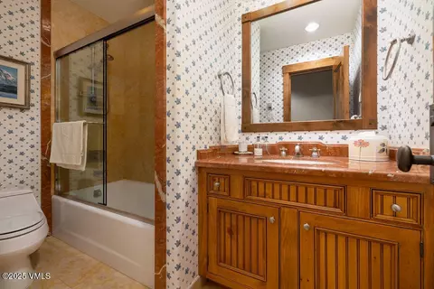 Bath - 452 E Lionshead Cir #4E, Vail, CO 81657 photo 3 of 3