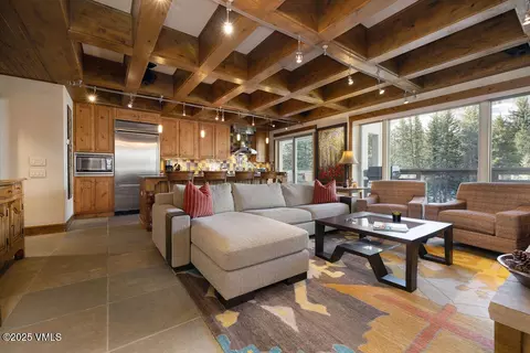 452 E Lionshead Cir #4E, Vail, CO 81657