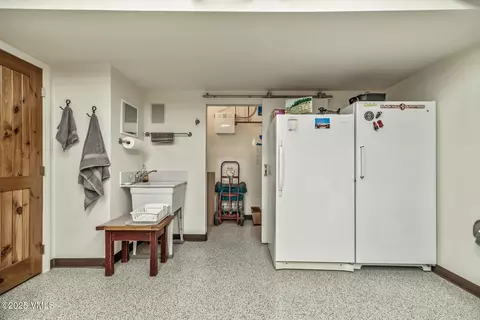 1040 Chambers #1, Eagle, CO 81631 photo 27