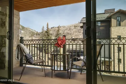 610 W Lionshead Cir #406, Vail, CO 81657