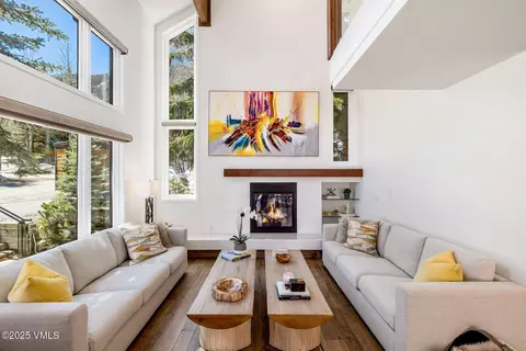 4800 Meadow Dr #1, Vail, CO 81657