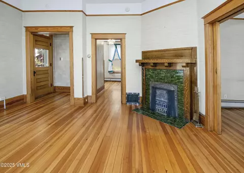 Living - 409 Washington St, Eagle, CO 81631 photo 2 of 5