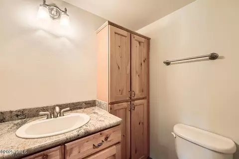 Bath - 121 Hackamore Rd #A, Edwards, CO 81632 photo 3 of 4
