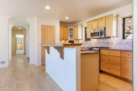 Kitchen - 4765 Wildridge Rd, Avon, CO 81620 photo 2 of 3