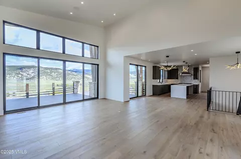 1043 E Haystacker Dr, Eagle, CO 81631 photo 2