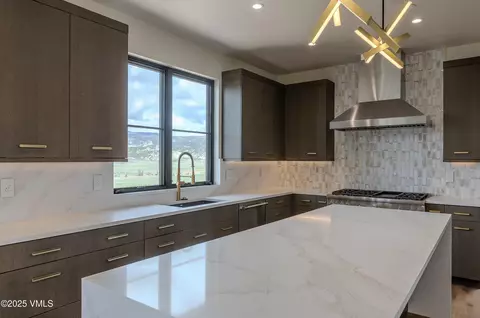 1043 E Haystacker Dr, Eagle, CO 81631 photo 5