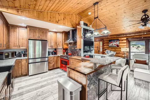 1367 Mesa Dr, Eagle, CO 81631 photo 5