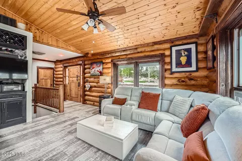 1367 Mesa Dr, Eagle, CO 81631 photo 11