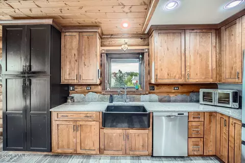 1367 Mesa Dr, Eagle, CO 81631 photo 7