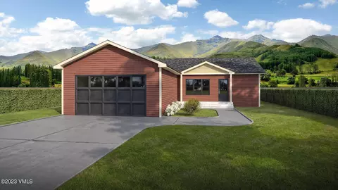 550 Blackhawk Rd, Gypsum, CO 81637