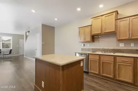39 Brook Trout Loop, Gypsum, CO 81637 photo 9