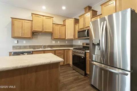 39 Brook Trout Loop, Gypsum, CO 81637 photo 8