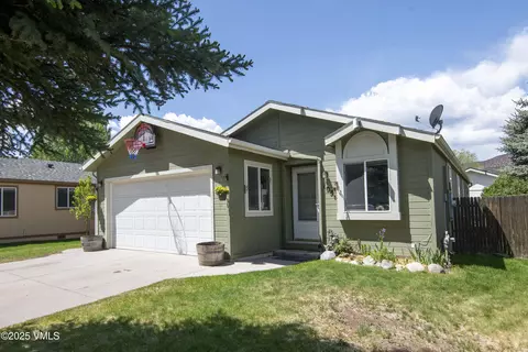 103 Pinon St, Gypsum, CO 81637