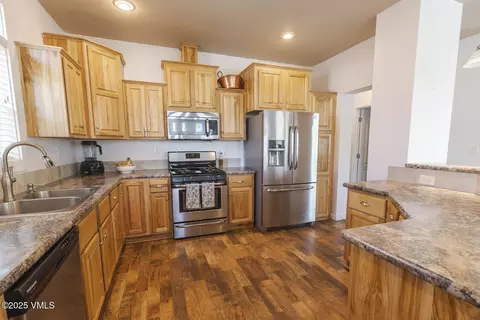 44 Salmon Loop, Gypsum, CO 81637 photo 6