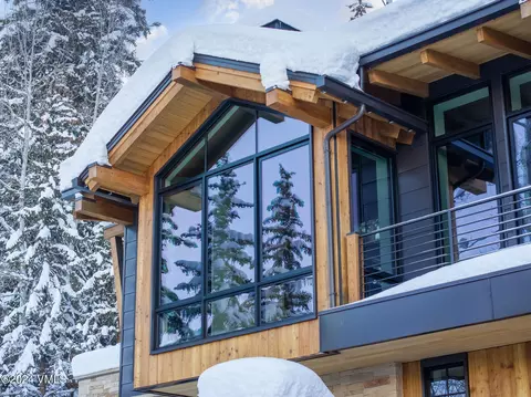 Exterior - 366 Forest Rd, Vail, CO 81657 photo 2 of 15