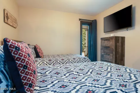 Bedroom - 4504 Meadow Dr #201, Vail, CO 81657 photo 3 of 4