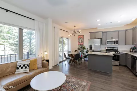 33 Shedhorn Ct #D1, Eagle, CO 81631