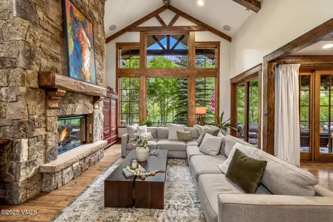 922 June Creek Rd, Edwards, CO 81632