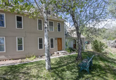114 Red Hill Dr, Gypsum, CO 81637